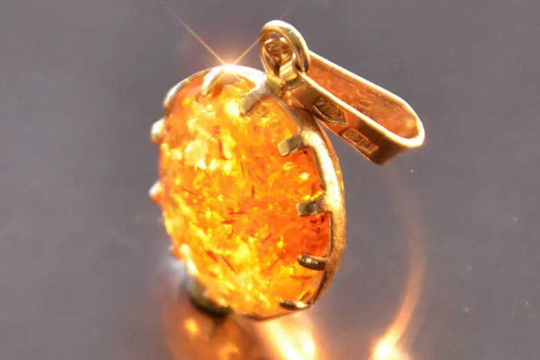 "Genuine Amber Pendant in 14K Vintage Rose Gold" vpab001 vpab001